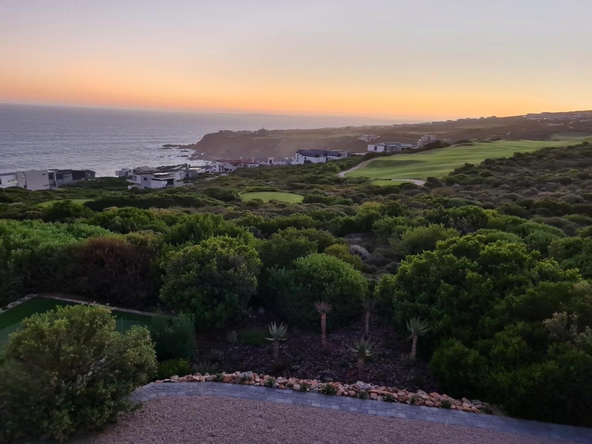 Luxury Home Located On Pinnacle Point Golf Estate Mossel Bay Eksteriør billede