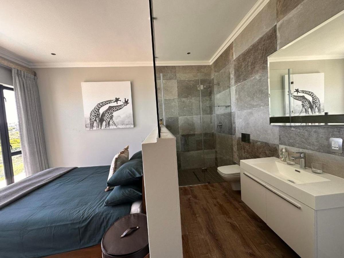 Luxury Home Located On Pinnacle Point Golf Estate Mossel Bay Eksteriør billede